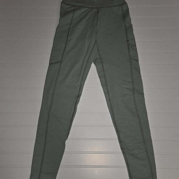 American Eagle Outfitters Pants - Green Athletic Leggings